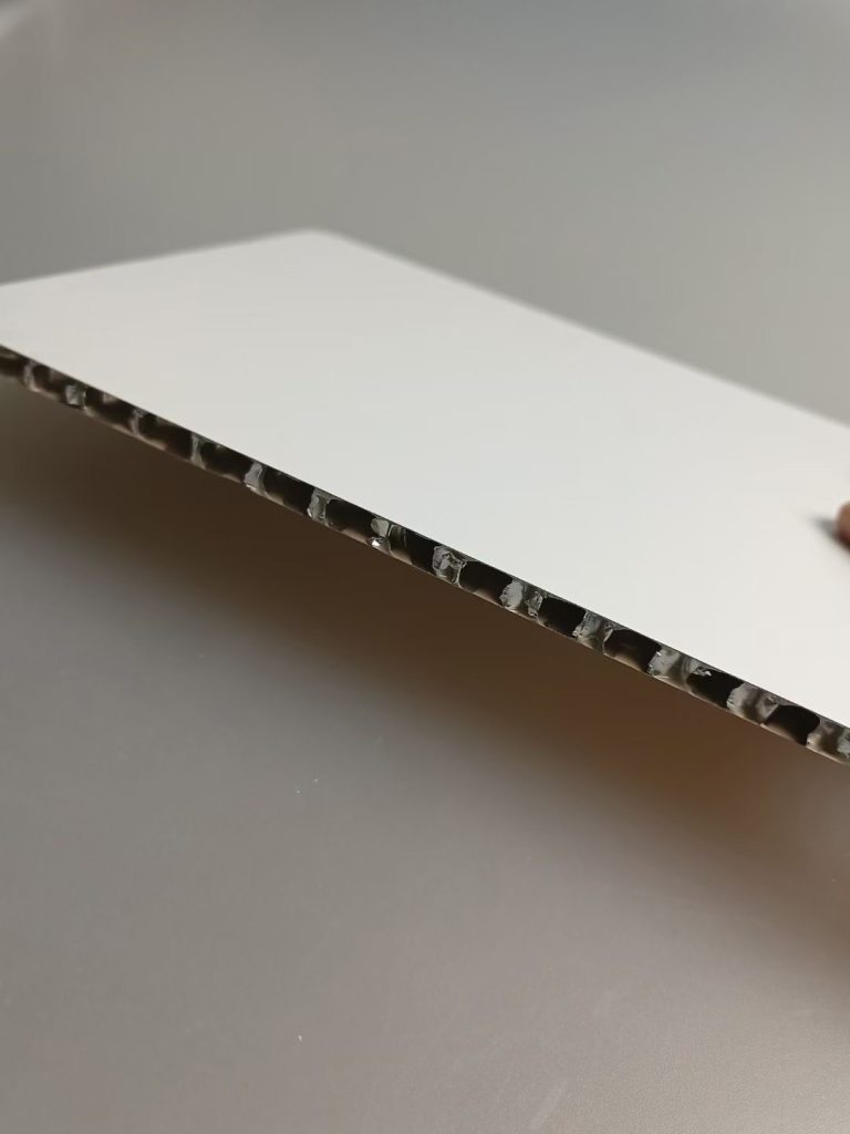Single-sided SPC aluminum honeycomb panel