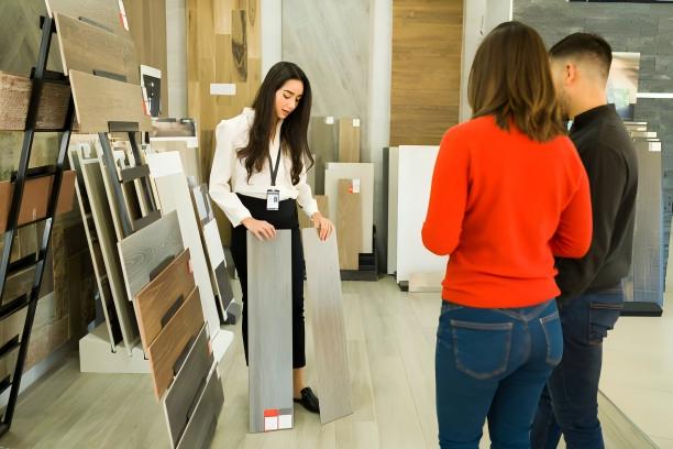 Customer purchases SPC-WPC flooring scene(1)